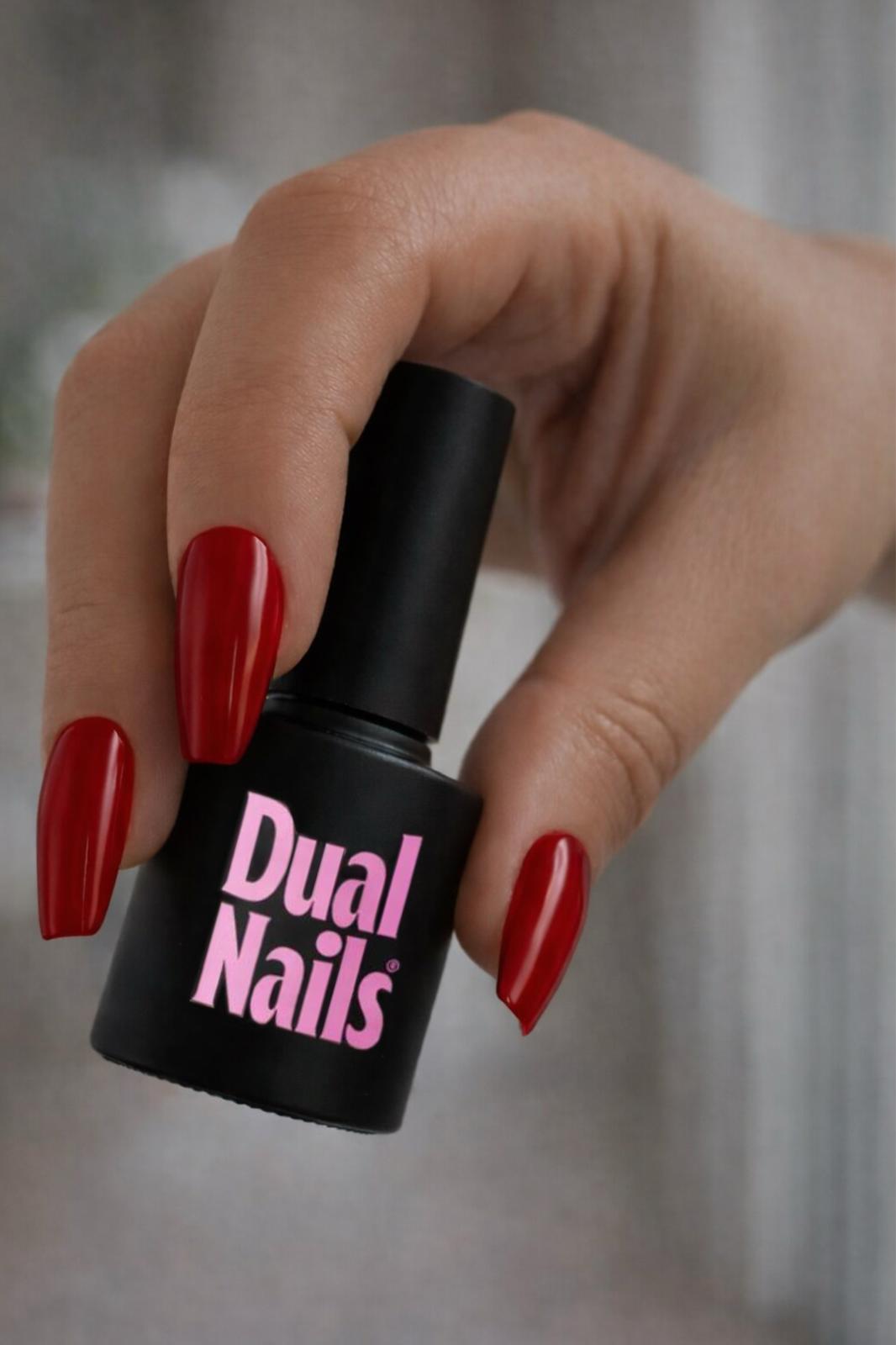 Dual Nails