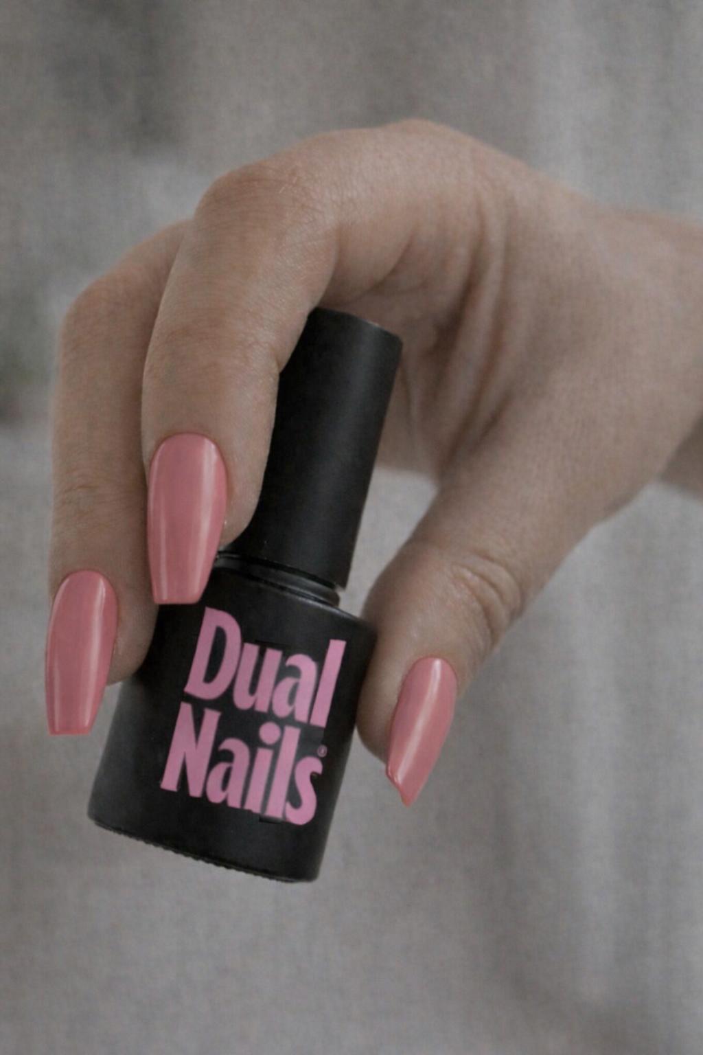Dual Nails