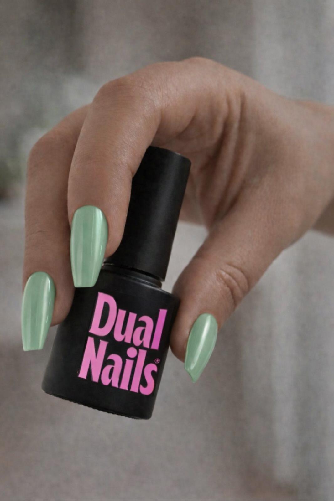 Dual Nails